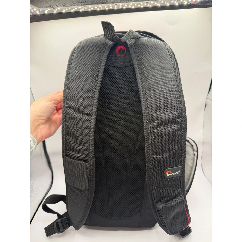 Lowepro Fastpack 100 Camera Backpack Unisex Small Red Black DSLR‎ Travel Bag